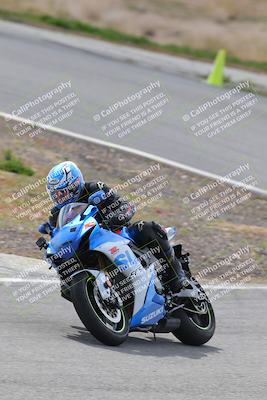 media/Mar-05-2023-TrackXperience (Sun) [[a95d40e56a]]/Group 3/session 2 turn 4/